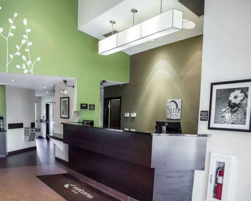 Hotel Sleep Inn Garner