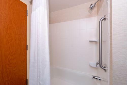 Hotel Fairfield Inn & Suites Greensboro Wendover