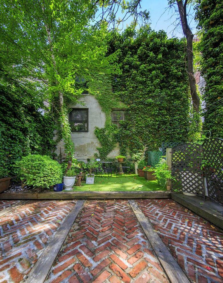 Bed & Breakfast Chelsea Pines Inn