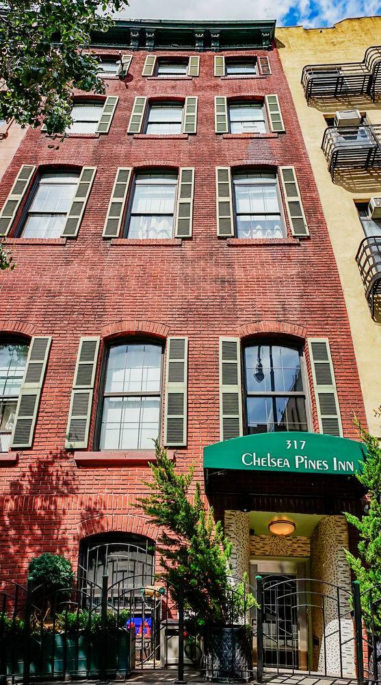 Bed & Breakfast Chelsea Pines Inn