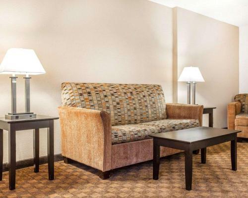 Hotel Quality Inn & Suites Coliseum