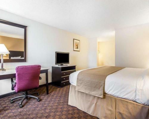 Hotel Quality Inn & Suites Coliseum
