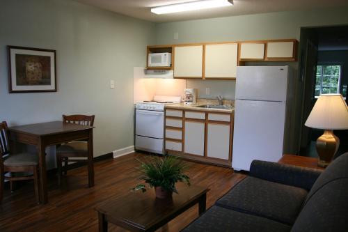 Hotel Affordable Suites Jacksonville