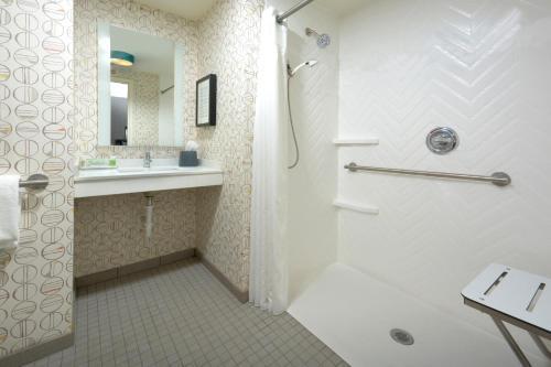Hotel Holiday Inn Raleigh Durham Airport