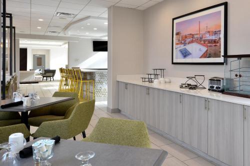 Hotel Holiday Inn Raleigh Durham Airport