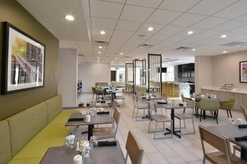 Hotel Holiday Inn Raleigh Durham Airport
