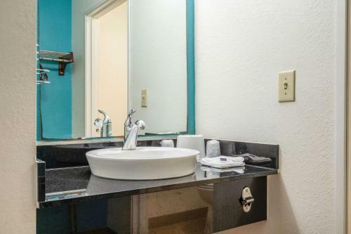 Motel 6 Rocky Mount