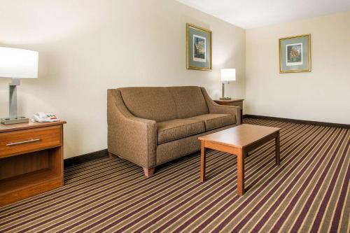 Hotel Comfort Inn And Suites Crabtree