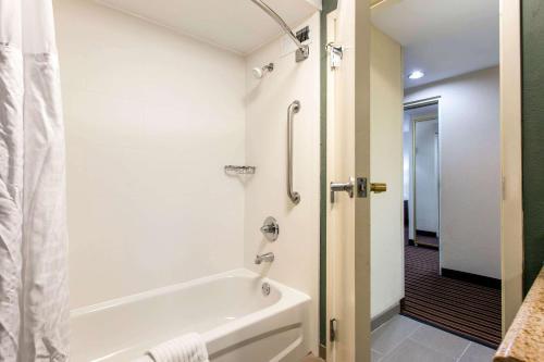 Hotel Comfort Inn And Suites Crabtree