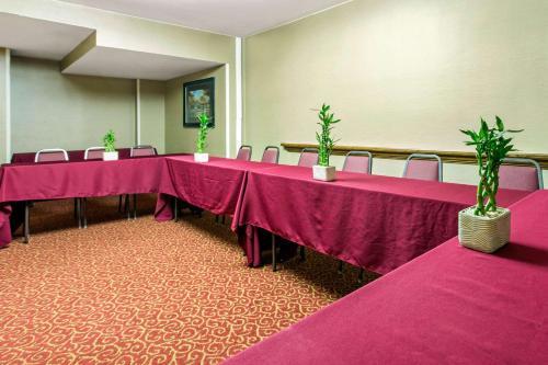 Hotel Comfort Inn And Suites Crabtree