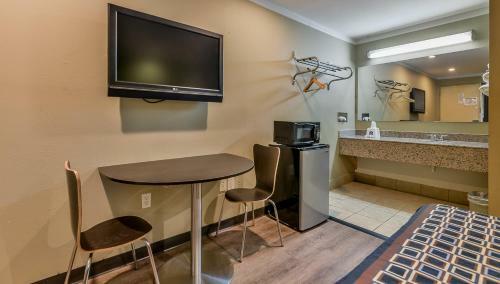 Motel Knights Inn Raleigh