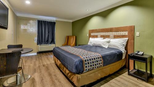Motel Knights Inn Raleigh