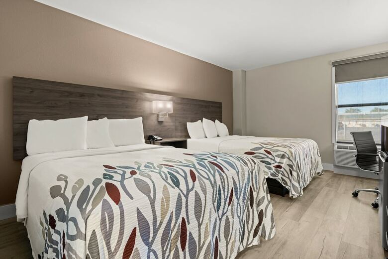 Magnuson Hotel Washington