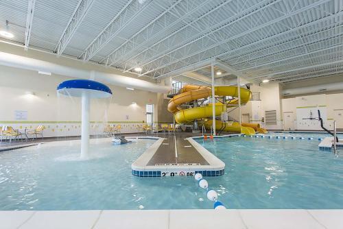 Hotel Fairfield Inn & Suites By Marriott Jamestown