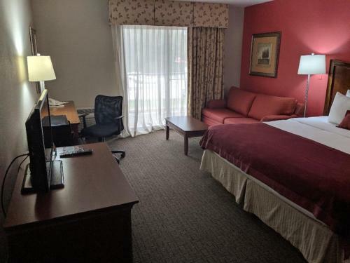 Hotel Ramada By Wyndham Raleigh