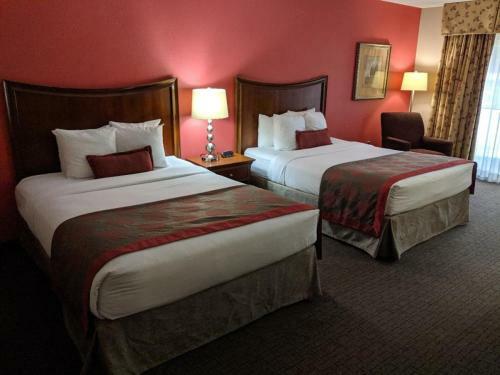 Hotel Ramada By Wyndham Raleigh