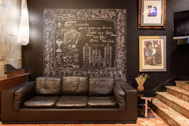 Hotel Crisol Quindos