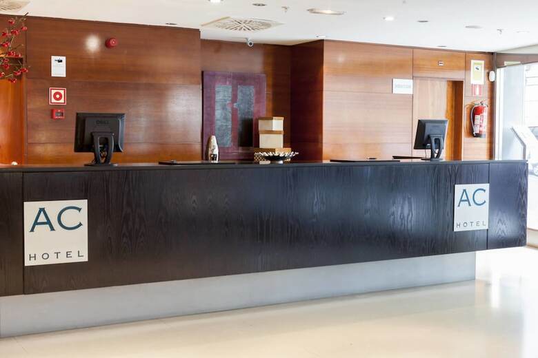 AC Hotel Le�n San Antonio By Marriott