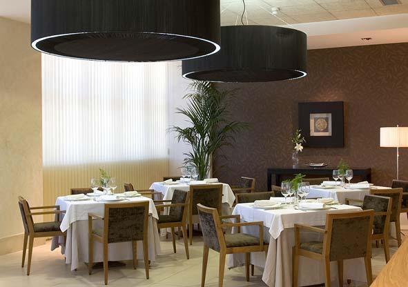 Hotel Cortes De Leon