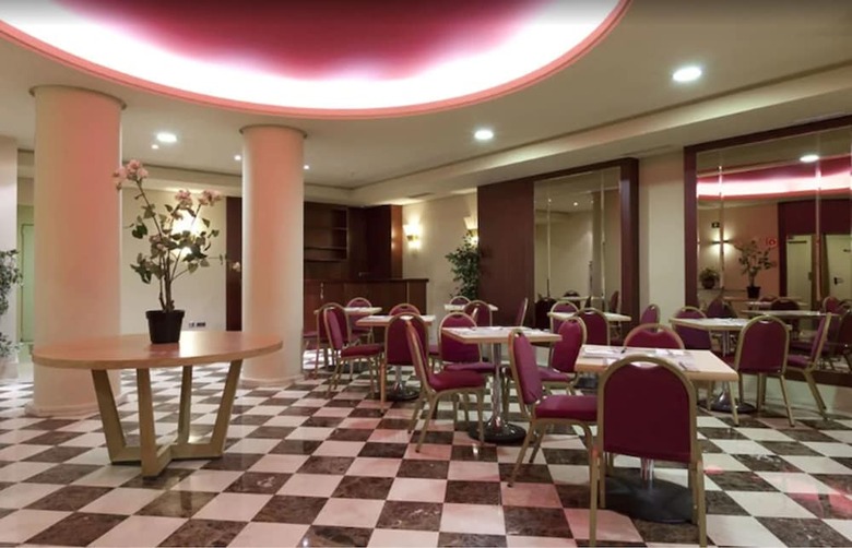 Hotel Sterling
