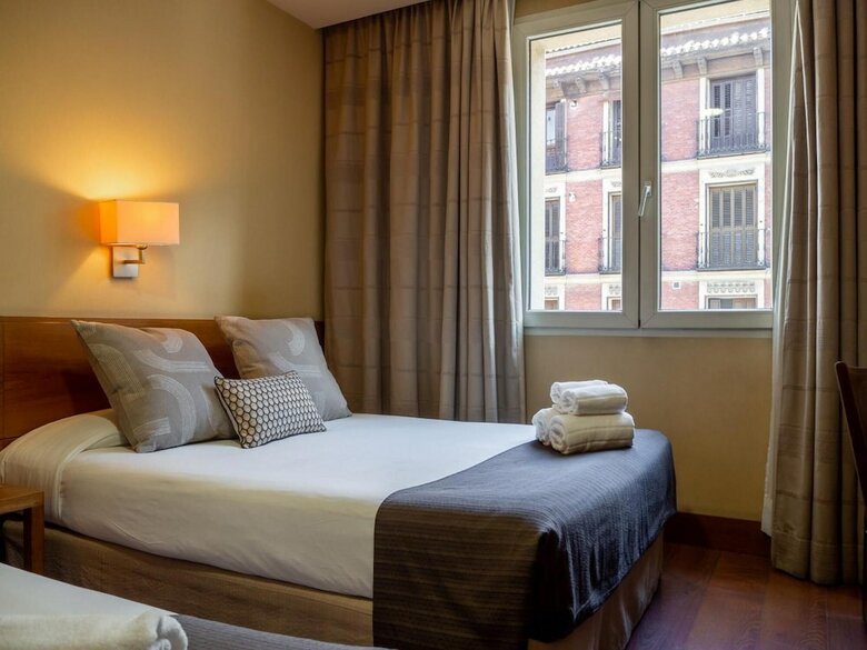 Hotel Sterling