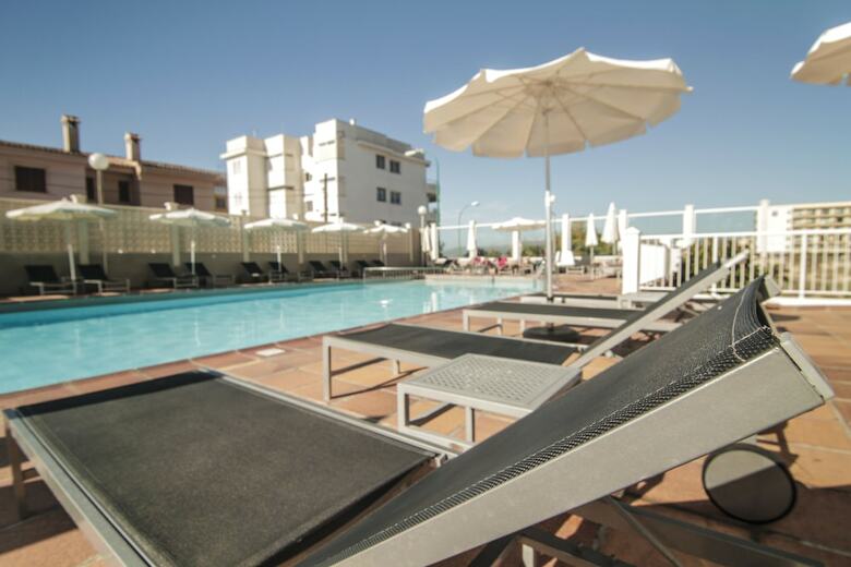Hotel Apolo