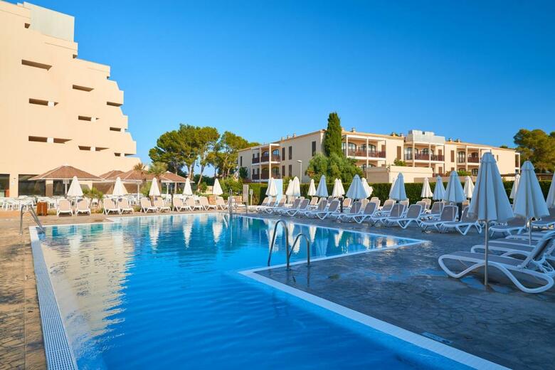 Aparthotel Protur Floriana Resort