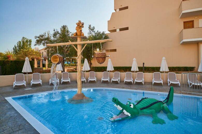 Aparthotel Protur Floriana Resort