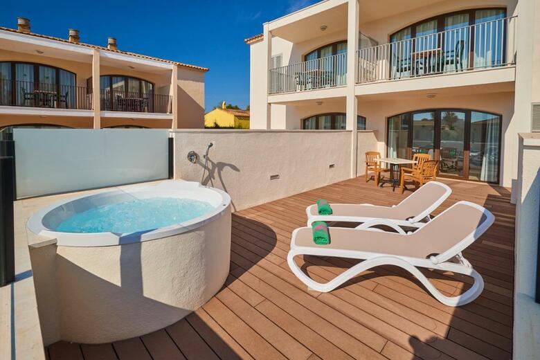 Aparthotel Protur Floriana Resort