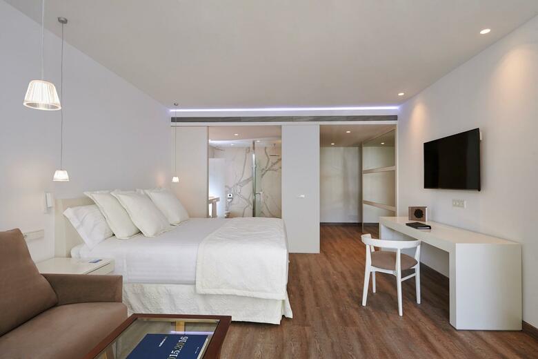 Melia Cala D�or Boutique Hotel