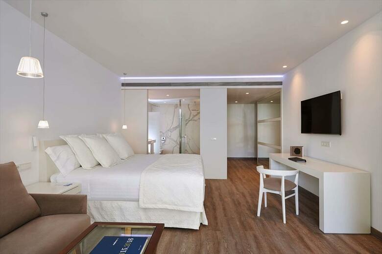 Melia Cala D�or Boutique Hotel