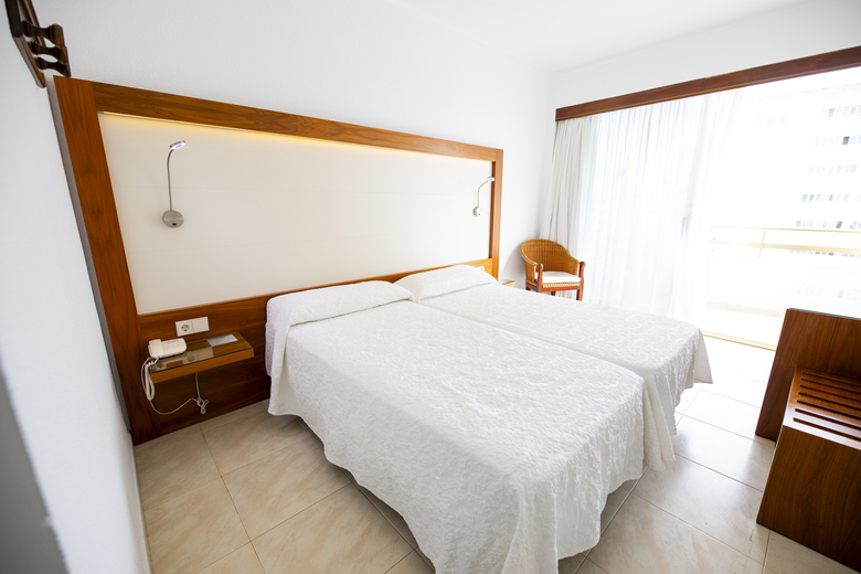 Hotel Biniamar