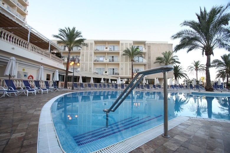 Hotel Sentido Castell De Mar