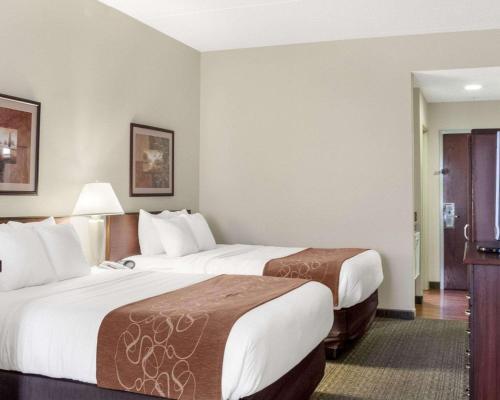 Hotel Comfort Suites Bismarck