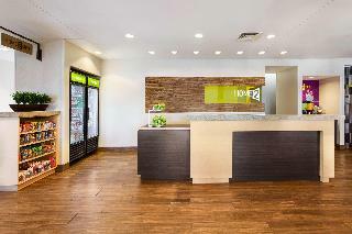 Hotel Home2 Suites By Hilton Fargo