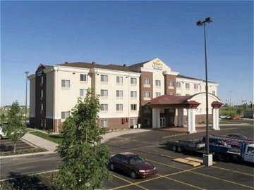 Holiday Inn Express Hotel & Suites Grand Forks