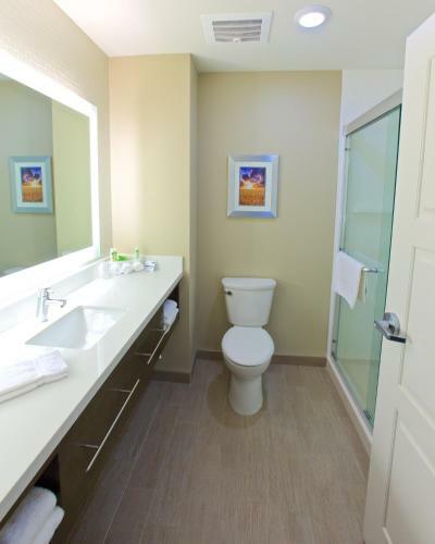 Hotel Holiday Inn Express Fargo Sw I94