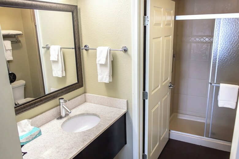 Hotel Staybridge Suites Minot