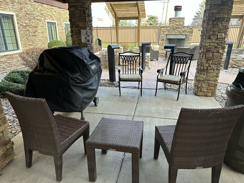 Hotel Staybridge Suites Minot
