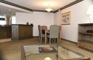 Hotel Embassy Suites By Hilton Cincinnati Northeast - Blue Ash