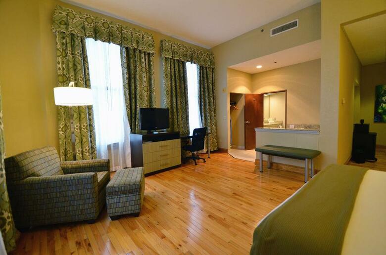 Hotel Holiday Inn Express Cleveland Downtown