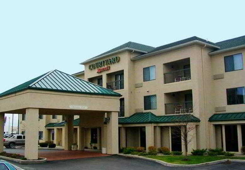 Hotel Courtyard By Marriott Dayton North