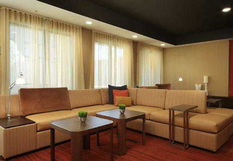 Hotel Courtyard By Marriott Dayton North