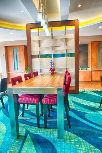 Hotel Springhill Suites By Marriott Canton