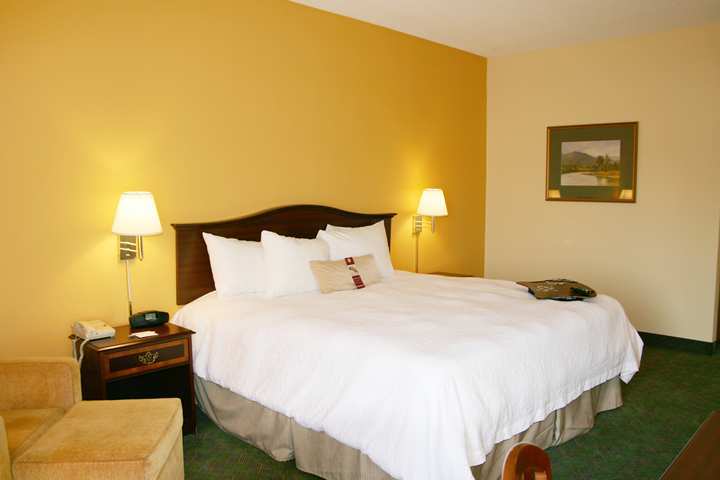 Hotel Hampton Inn New Philadelphia