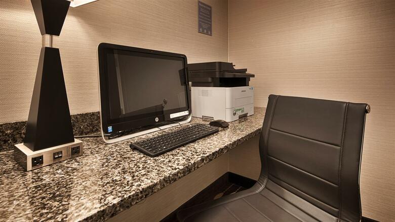 Hotel Best Western Plus Boardman Inn & Suites