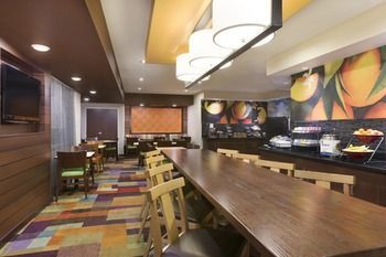 Hotel Fairfield Inn & Suites Youngstown Boardman Poland