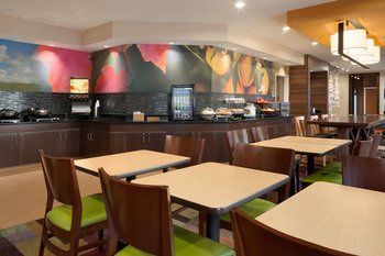 Hotel Fairfield Inn & Suites Youngstown Boardman Poland