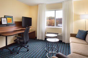 Hotel Fairfield Inn & Suites Youngstown Boardman Poland