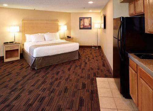 Livinn Hotel Cincinnati North/ Sharonville
